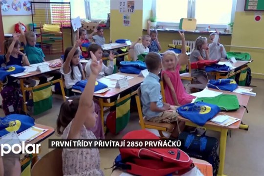 První třídy přivítají téměř 3 tisíce žáků. Do školek přijde poprvé 2400 dětí