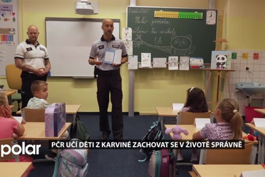 Policie České republiky přednášela prvňáčkům o tom, jak se správně zachovat v různých situacích