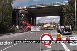 První z mostů na Rudné je už téměř hotov. Rekonstrukce se přesune na duhou polovinu silnice