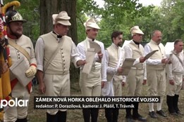 Zámek Nová Horka obléhalo historické vojsko, pluk slavil kulaté výročí