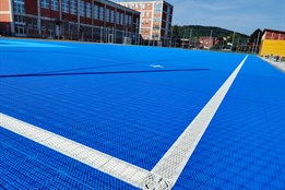 Sportovní areál u Mánesky je nejmodernějším sportovištěm v Otrokovicích