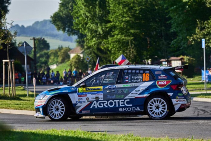Král je zpět! Jan Kopecký vyhrál po dvanácté Barum Rally