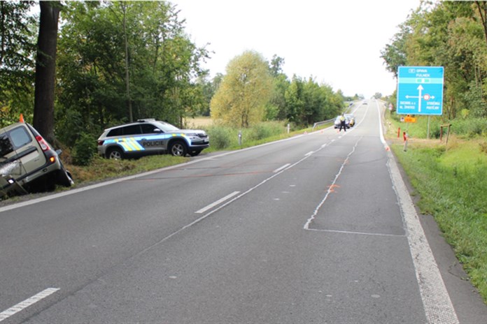 Přihlásí se policii viník nebo svědek kolize v Hladkých Životicích