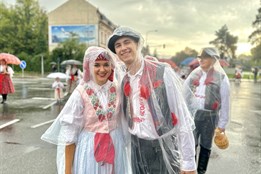Slovácké slavnosti přilákaly i přes vrtkavost počasí tisíce návštěvníků