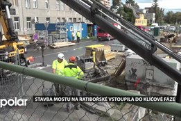 Stavba mostu na Ratibořské ulici v Opavě vstoupila do klíčové fáze. Začala demontáž mostního provizoria