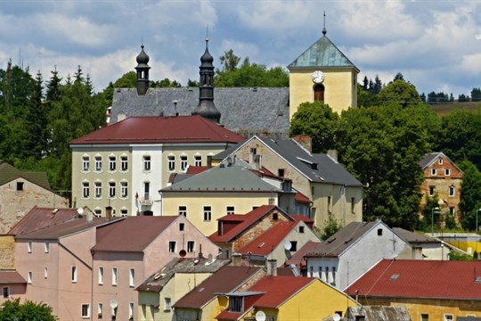 Jak se třetí víkend v září baví kraj léčivých pramenů?