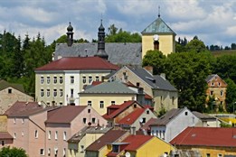Jak se třetí víkend v září baví kraj léčivých pramenů?
