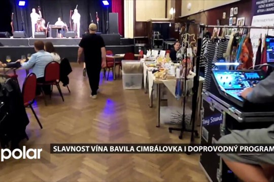 BEZ KOMENTÁŘE: Slavnost vína bavila cimbálovka i doprovodný program