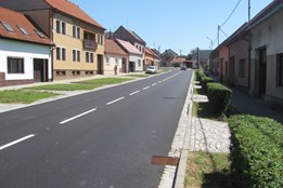 Silniční průtah Hlukem prošel rekonstrukcí za 17 milionů