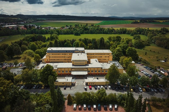 Plzeňský kraj prověřuje připravenost nemocnic na blackout. Hejtman Farhan apeluje na zodpovědnost