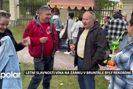 Letní slavnosti vína na zámku v Bruntále nabídly kvalitní moravská vína i regionální speciality