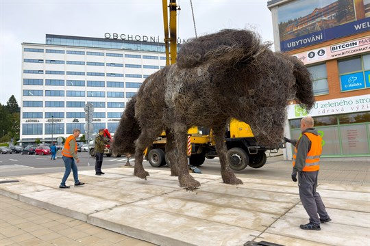 Do Zlína dorazil ikonický Vulpes Gott. Je z drátu a váží čtyři tuny