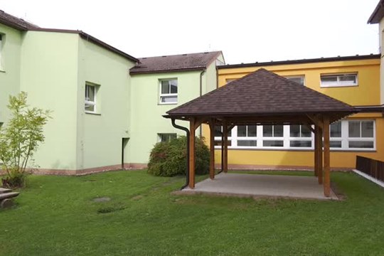 Zákupská škola prošla několika proměnami