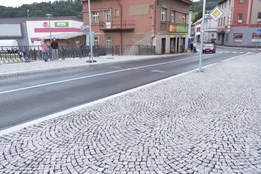 Most v Semilech už slouží řidičům i chodcům