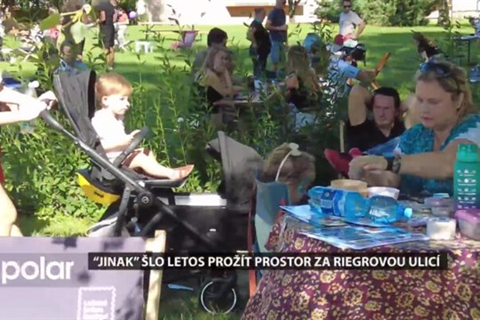 “Jinak” šlo letos prožít prostor za Riegrovou ulicí