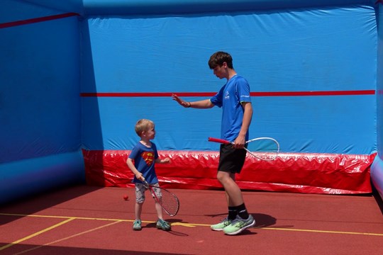 Zlínský kraj ocení dobrovolníky, kteří se věnují práci s mládeží