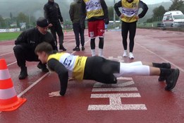 Mladí sportují a míří k policii. Soutěž „Máš na to“ přilákala desítky středoškoláků z kraje
