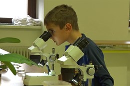 Gymnázium a obchodní akademie Hodonín se poprvé připojila k noci vědců