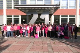 Prevenci během Růžového října podpořily důležité zlínské instituce