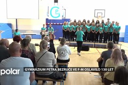 Gymnáziu Petra Bezruče přišla ke 130. výročí popřát řada hostů
