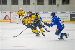 Berani otočili zápas v Táboře, Vsetín si doma poradil s Jihlavou 