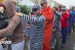 Regionem se zase potulují vězni na útěku, 17 dvojic míří do Havířova