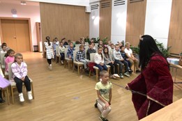 Otrokovičtí druháci byli rytířským mečem pasováni do světa čtenářů