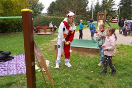 Děti se v Jarošově vydaly na Pohádkové putování