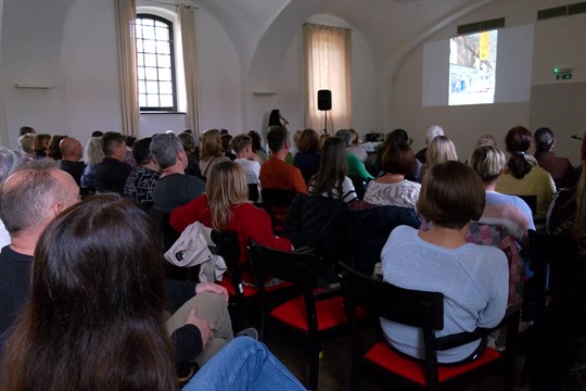 Kateřina Ostrá cestuje po světě „ Za Kačku“