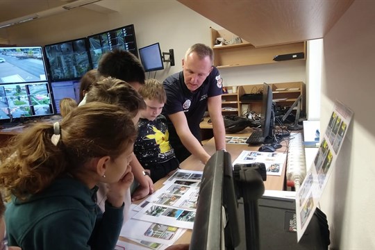 Dětská policie kontrolovala řidiče u ZŠ Křižná