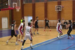 Basketbalisté Vsetína prohráli doma s Přerovem 70:96