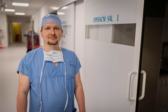 Špičkový specialista na chirurgii ruky Petr Vondra posílil tým Baťovky. Chce vybudovat nové oddělení