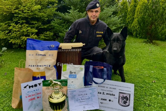 Policejní fena Qantara má medaili z mistrovství. Moravskoslezští psovodi bodovali