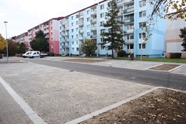 Ve Strážnici skončila rekonstrukce ulic Kovářská, Grůska a parkoviště u obchodního domu