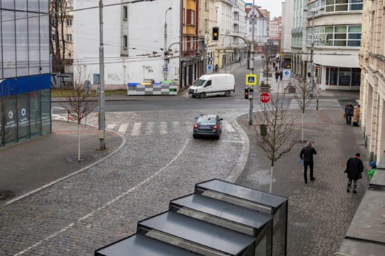 Ukradl obraz za několik tisíc korun. Policie žádá veřejnost o pomoc