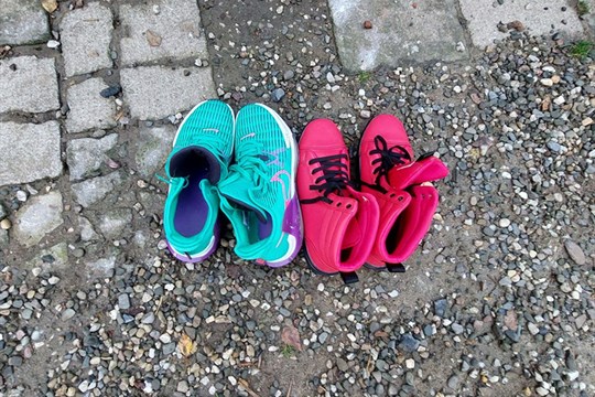 Mladý pár se ve Zlíně vloupal do garáže. Asi potřeboval nové boty