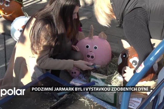 Podzimní jarmark byl i výstavkou zdobených dýní, teď si Novojičínští užijí i Vinný trh