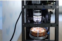 Nanoroboti z Ostravy letí do vesmíru. Univerzita VŠB-TUO posílá na ISS dva skvělé vynálezy