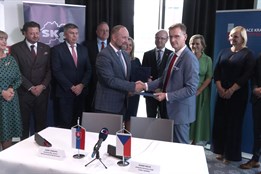 Kraje slaví 25 let, hejtmani posilují spolupráci