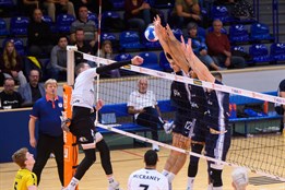 Volejbalisté Zlína si v extralize připsali první body. Beskydy porazili 3:1 na sety