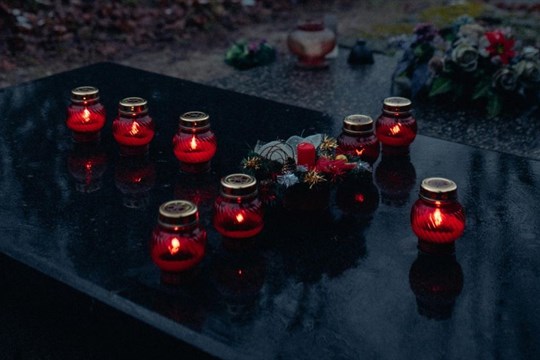 Hřbitovy jsou připravené na zvýšený nápor návštěvníků. DSZO posílí spoje