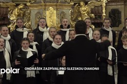 Ondrášek zazpíval pro Slezskou diakonii, ta pomáhá už 35 let