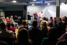 Soubor Teatrál uvedl premiéru hry Mrcha z Hodonína