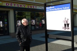 Manžele Smutné připomíná výstava fotografií z jejich archivu