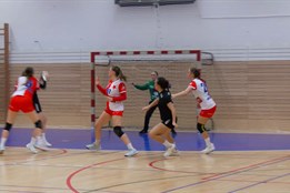 Premiéra na nové palubovce vyšla, házenkářky Kunovic přehrály pražskou Slavii