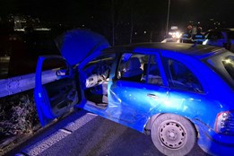 Náročný podvečer vsetínských hasičů: Během hodiny zasahovali u dvou nehod