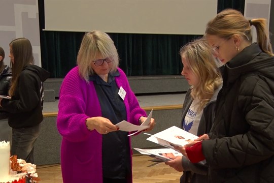 V domě kultury se představilo 14 středních škol z Veselska a Hradišťska