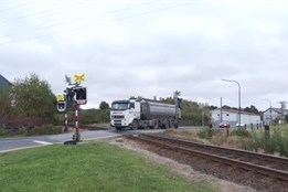 Železniční přejezd u Zákup bude bezpečnější