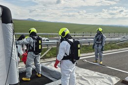 Dálnice D49 u Fryštáku posloužila jako místo nácviku mimořádné události