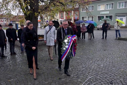 Vznik Československa si v Kunovicích připomněli hned na třech místech